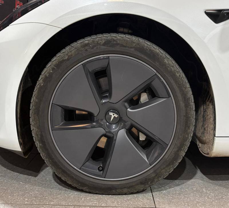 TESLA à vendre chez Millenium Motor 83