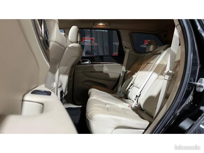 DEPOT VENTE AUTOUR DE MOI