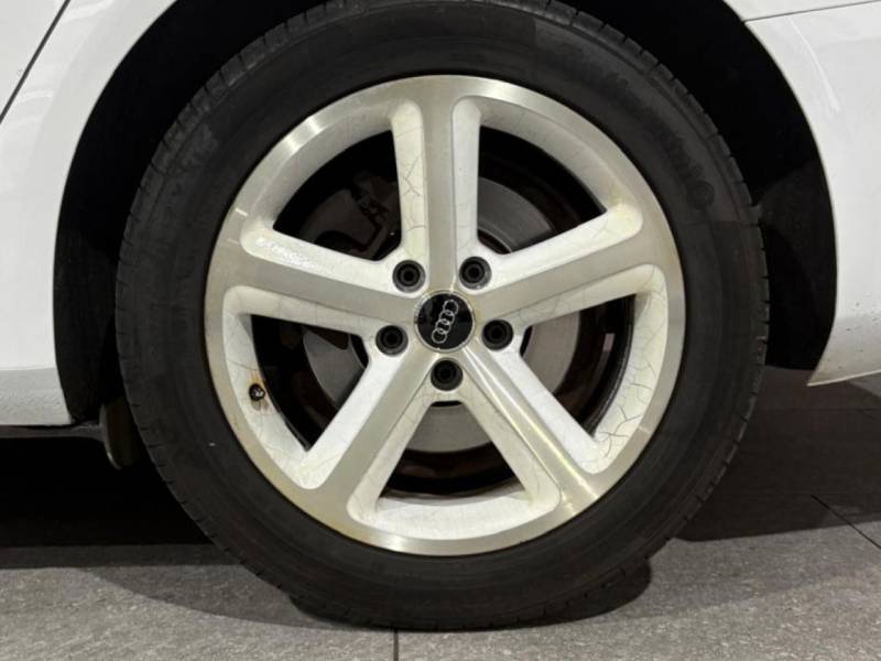 AUDI A4 à vendre chez Millenium Motor 83