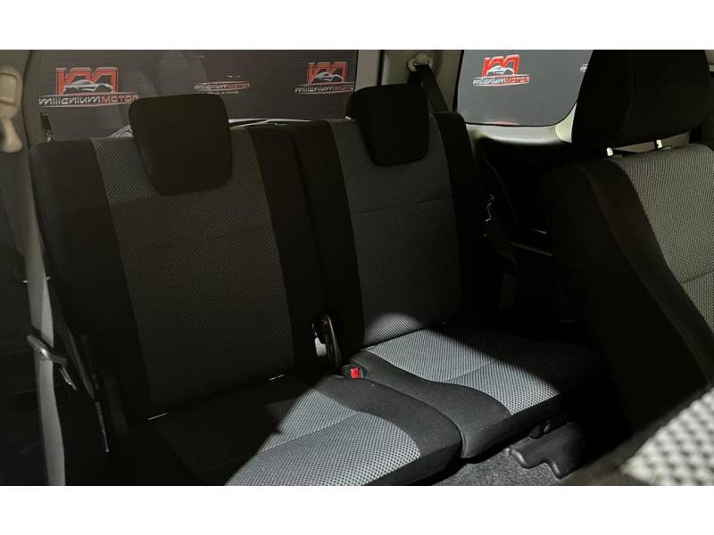 SUZUKI GRAND VITARA à vendre chez Millenium Motor 83