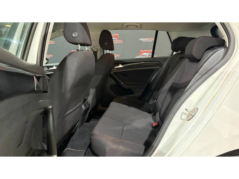 VOLKSWAGEN GOLF à vendre chez Millenium Motor 83