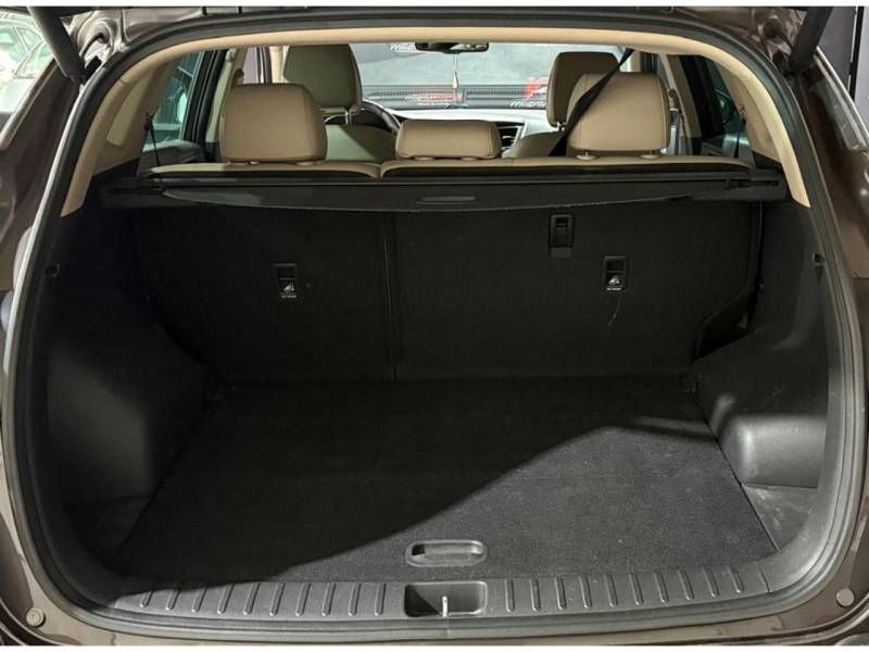 HYUNDAI TUCSON à vendre chez Millenium Motor 83