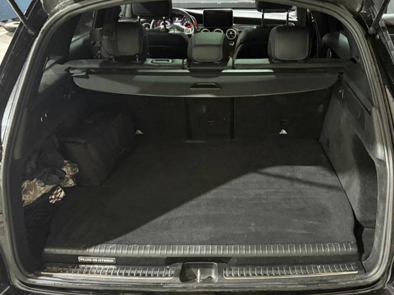 Mercedes GLC à vendre chez Millenium Motor 83