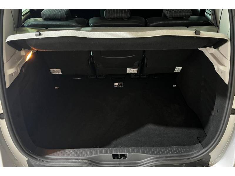 OCCASION - RENAULT SCENIC 1.5l dci - 95ch - dynamique - garantie 6 mois - SECTEUR 83