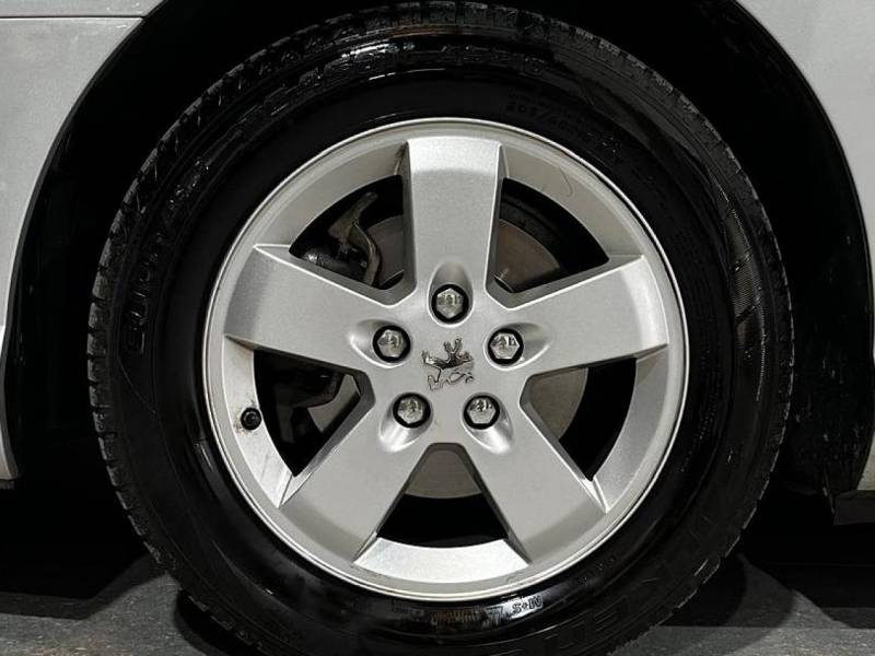 Véhicule garantie 6 mois