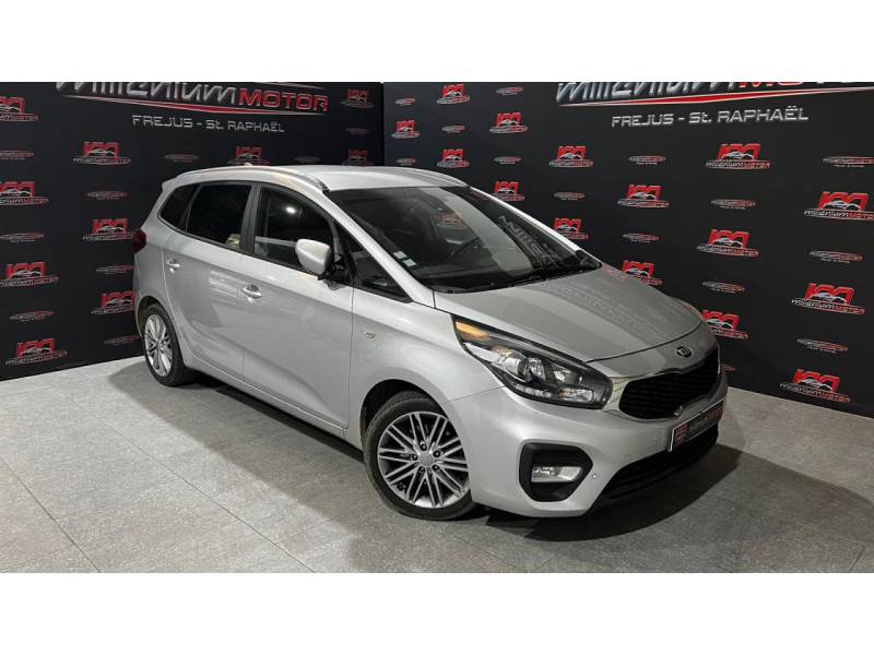 KIA Carens à vendre chez Millenium Motor 83
