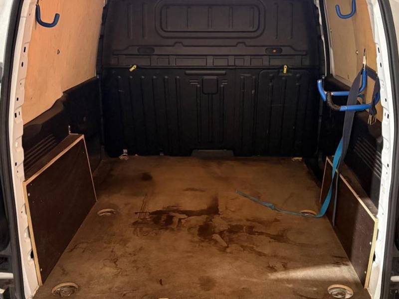 Peugeot partner à vendre chez Millenium Motor 83