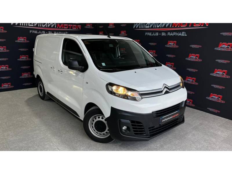 CITROEN JUMPY a vendre chez Millenium Motor 83